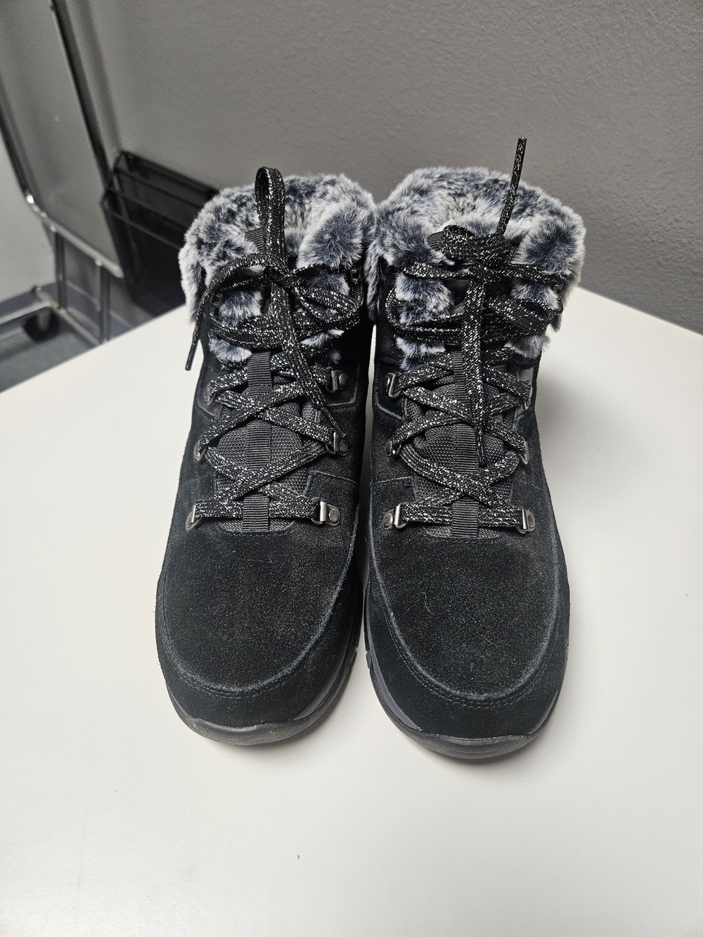 Black Faux Fur Trim Winter Boots